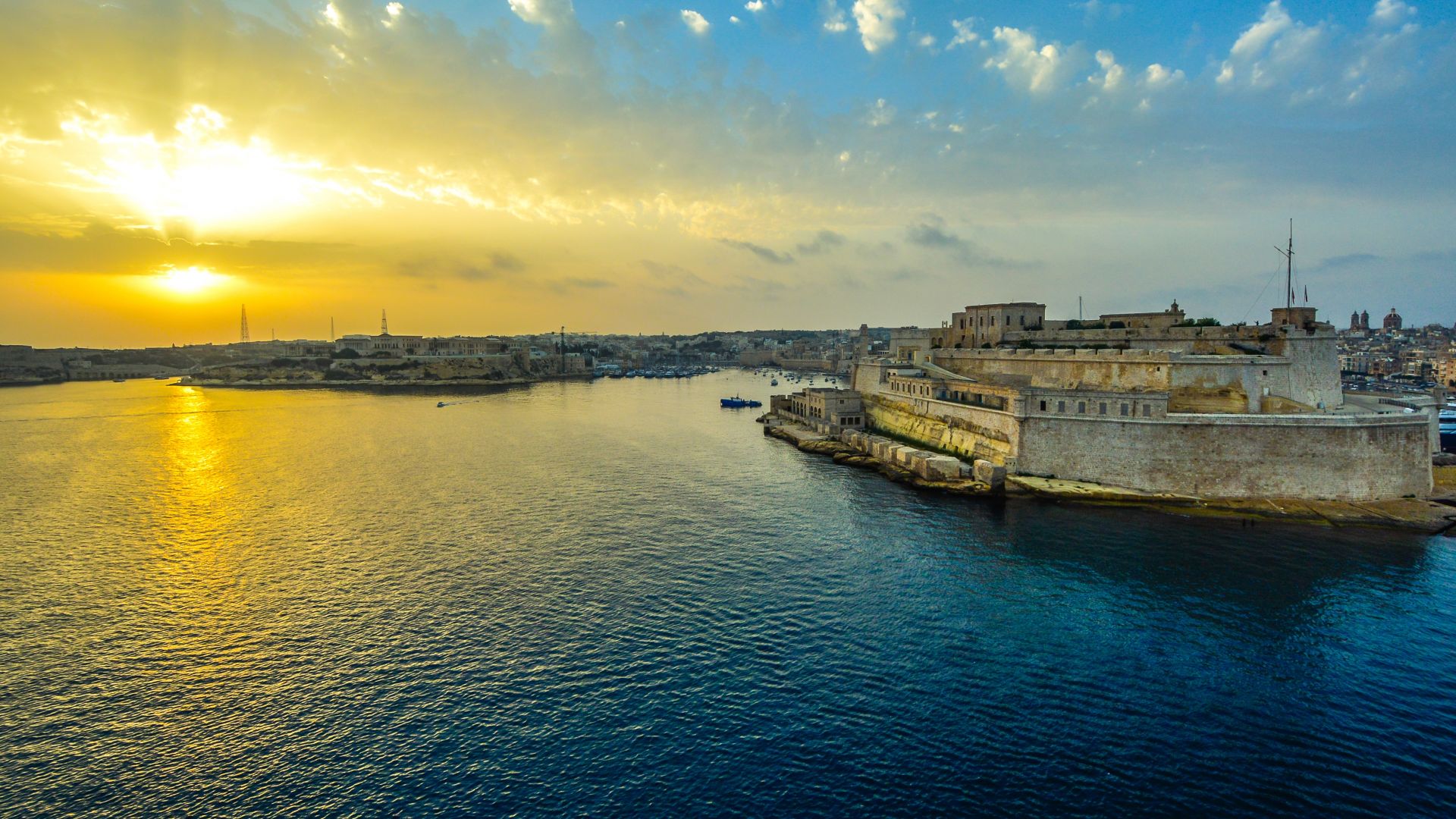 Wallpaper Malta, sunrise, valletta harbor