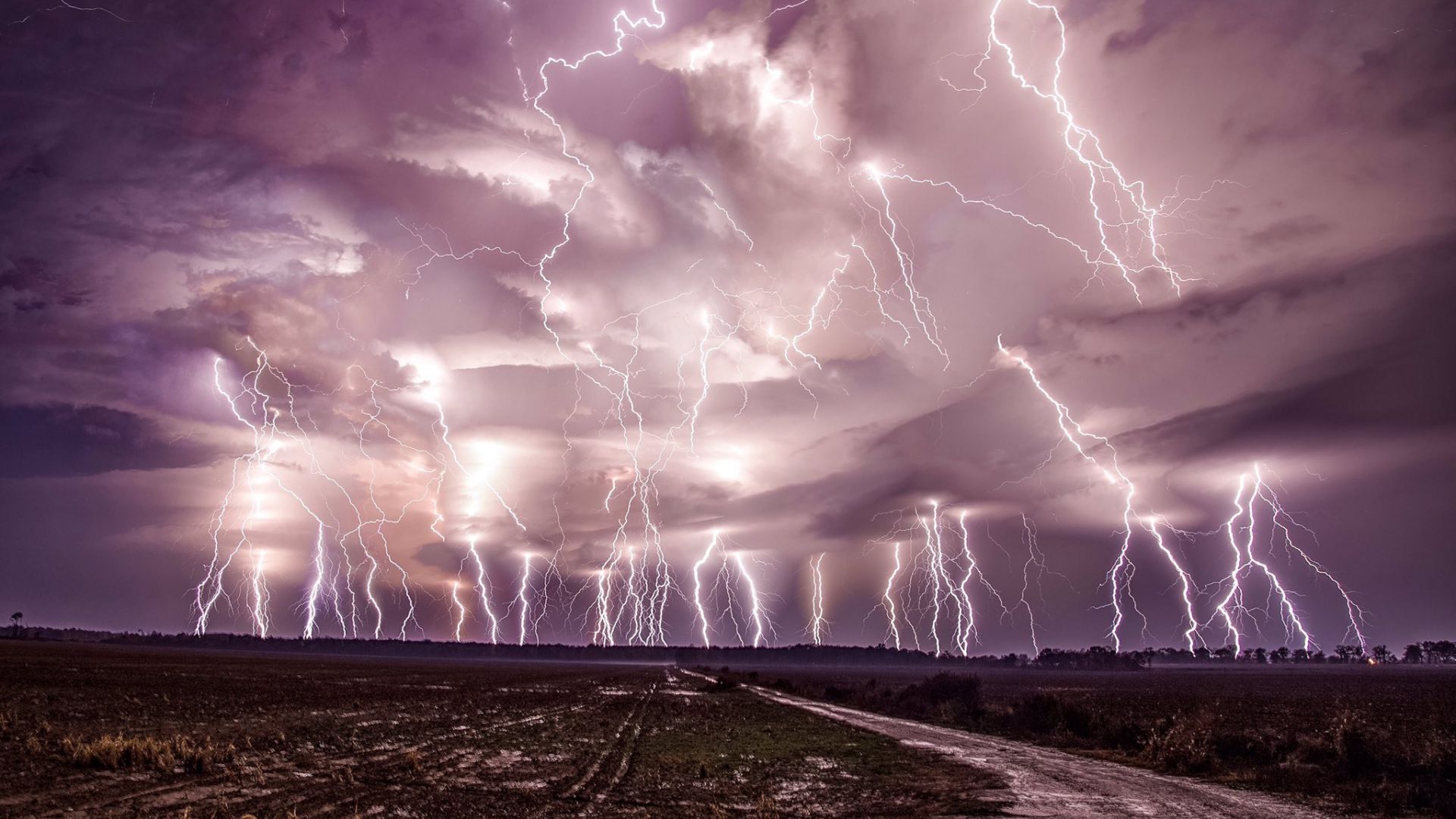 Wallpaper Storm & lightnings  