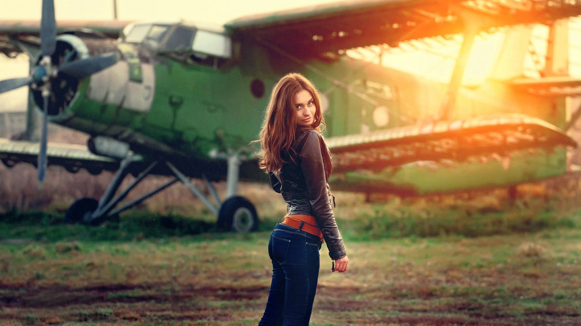 Wallpaper Airplane, girl, sunlight, smile, jeans
