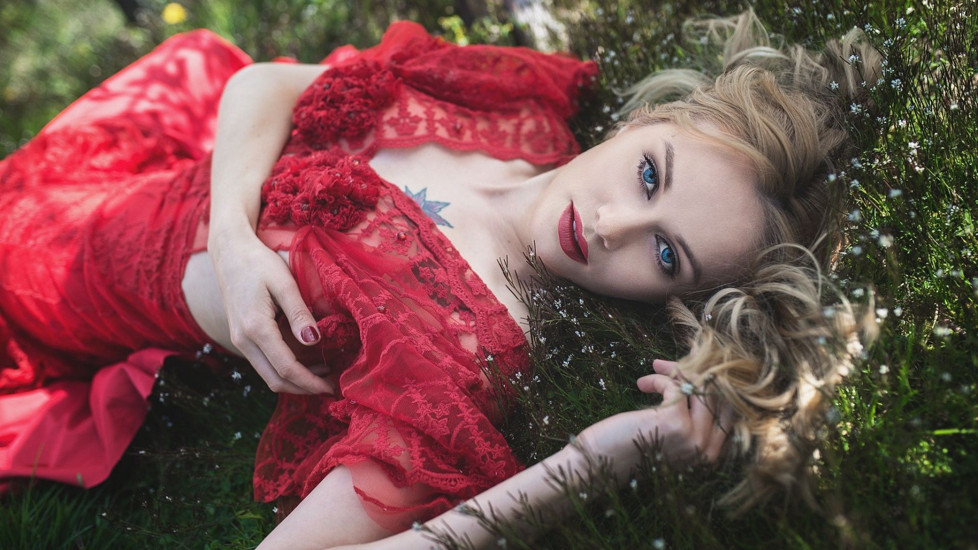 Wallpaper Lying on grass, girl, model, blonde, red dress