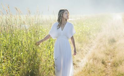Melissa Benoist, white dress, outdoor, 4k, 2017