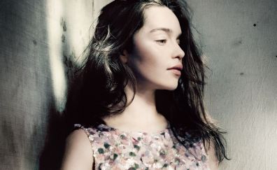 Emilia Clarke, brunette, English actress