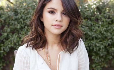 Selena gomez, beautiful celebrity, brunette
