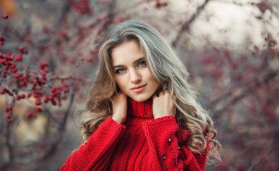 Blue eyes woman, red dress, outdoor