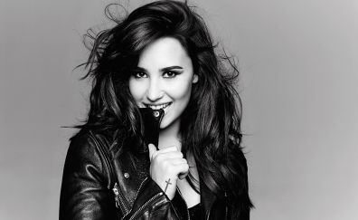 Demi Lavato, celebrity, cute smile, monochrome