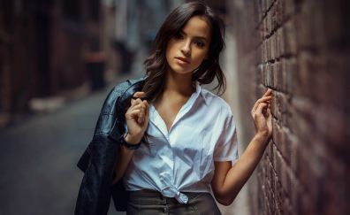 Leather jacket, urban girl, model
