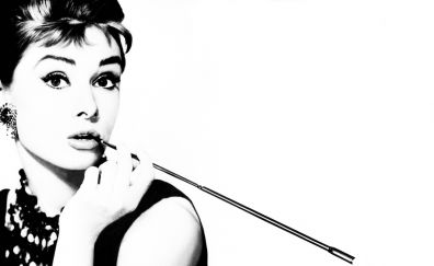 Audrey Hepburn, monochrome