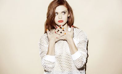 Beautiful red head, Celebrity, Holland Roden