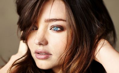 Gorgeous model Miranda Kerr face