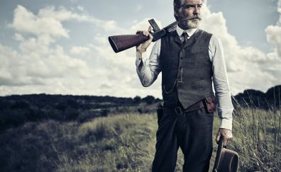 The Son, TV series, Pierce Brosnan with gun, landscape