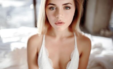 Girl model face wallpaper