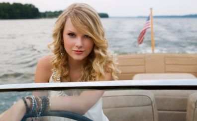 Taylor swift riding boat