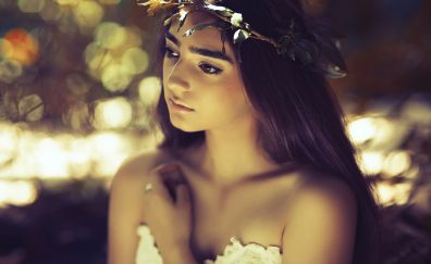Girl model, leaves crown, outdoor, bare shoulder, bokeh