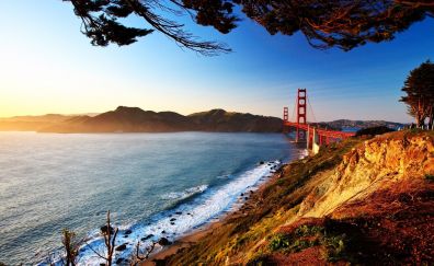 San Francisco bridge and beach