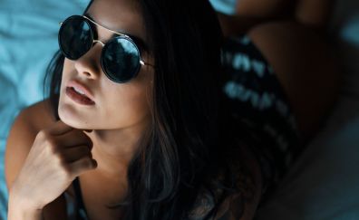 Woman, sunglasses