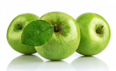 Green apple fruits close up