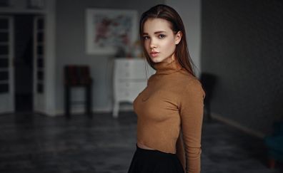 Anna Dyuzhina, model