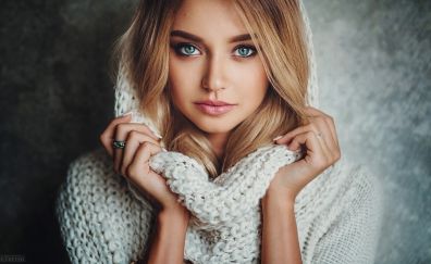 Blonde, blue eyes, girl